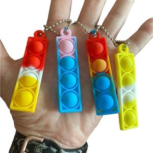 🆕4 Tie Dye Fidget Popper Key Chains- NWOT